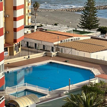 Modern Apartment Steps From The Beach تورّوكس كوستا المظهر الخارجي الصورة